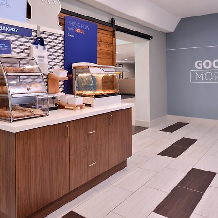 Holiday Inn Express Hotel & Suites Elgin By Ihg Luaran gambar